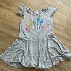 Sofi Grey Flutter Sleeve Star Dress Size 2t